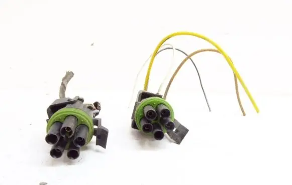 Opel Omega B2 ABS module connector plug 