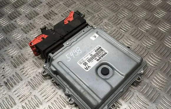 Volvo XC70 Engine control unit/module 31272462AA 0281012765 1039S18372