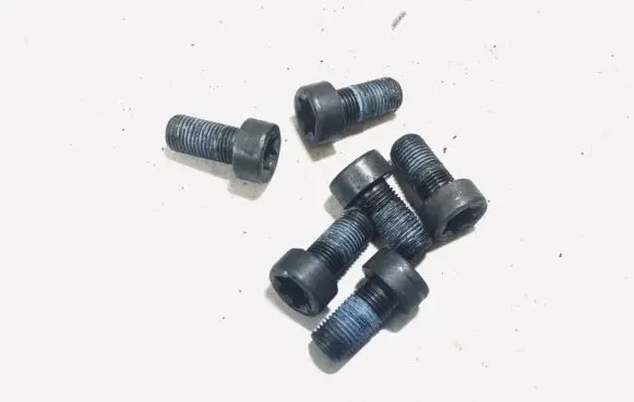 Opel Zafira B Nuts/bolts 