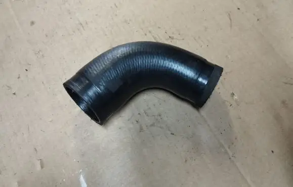 Peugeot 4007 Intercooler hose/pipe