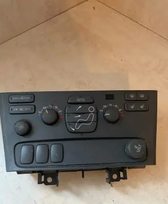 Volvo V70 Climate control unit 8651244 01W44E M6435500091