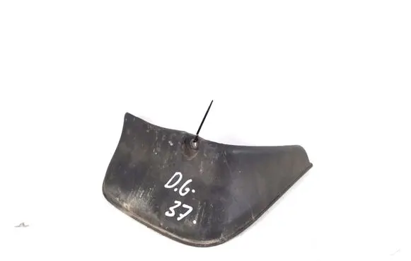 Toyota Corolla E120 E130 Rear mudguard 76625-12490