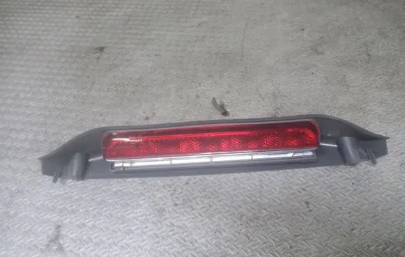 Fiat Panda II Third/center stoplight 0333701