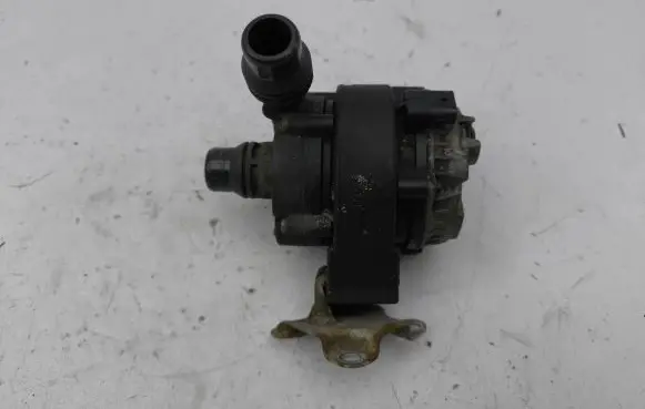 BMW i3 Electric auxiliary coolant/water pump 860028605 0392024055