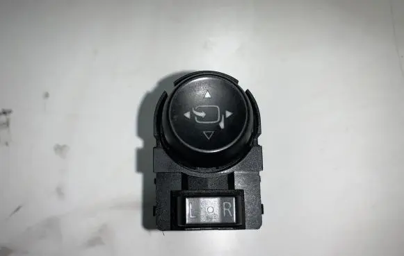 Opel Insignia A Wing mirror switch 22915441