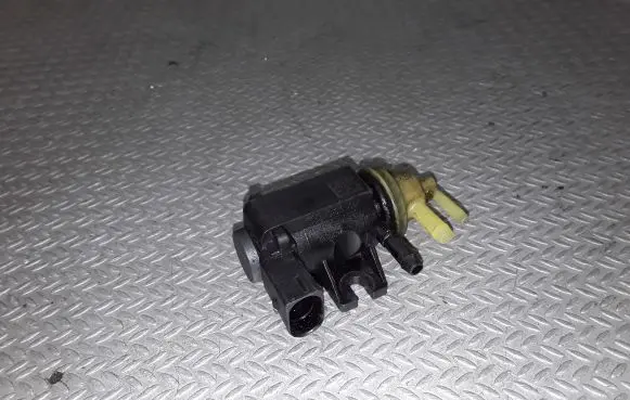 Volkswagen Golf VI Turbo solenoid valve CG34011464A