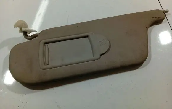 Renault Clio III Sun visor 