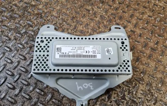 Tesla Model Y Radio/CD/DVD/GPS head unit 152797300D