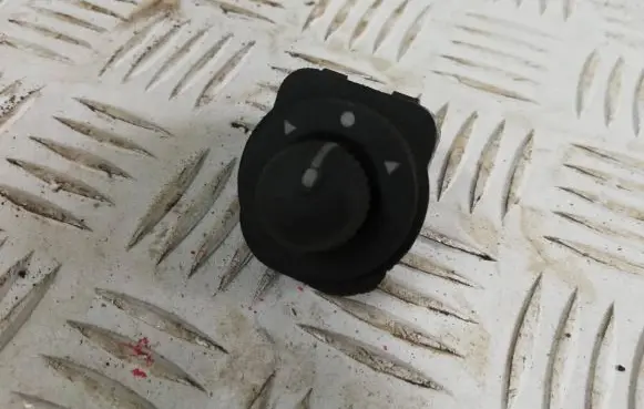 Peugeot Bipper Wing mirror switch