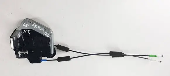 Lexus RX 330 - 350 - 400H Rear door lock 8E2222