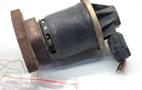 Honda Insight EGR valve