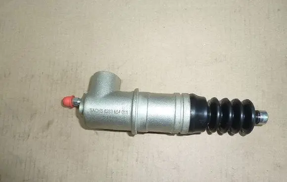 Alfa Romeo 159 Clutch slave cylinder 6283654011