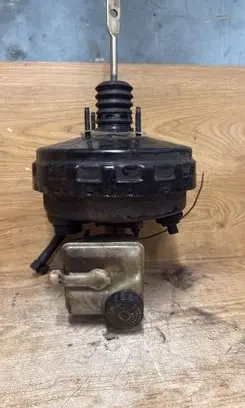 Volvo S60 Brake booster P08619463