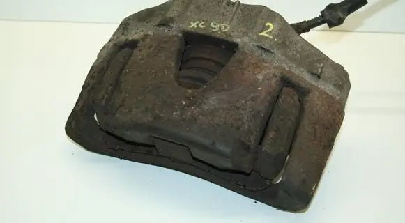 Volvo XC90 Front brake caliper