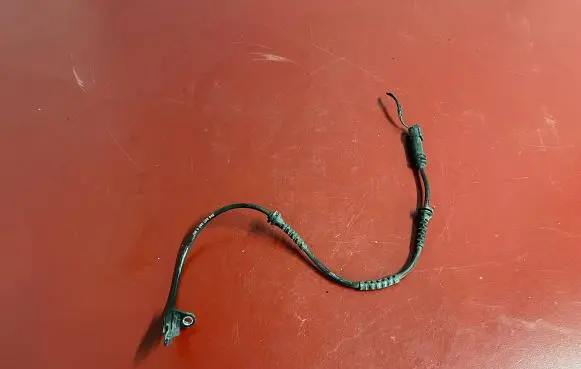Mini One - Cooper F56 F55 ABS rear brake sensor 6858466 34526858466