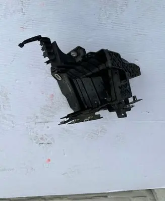 Jeep Grand Cherokee Other engine bay part