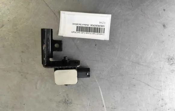 Mercedes-Benz S W221 Airbag deployment crash/impact sensor A0038202926