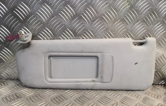 BMW 3 E90 E91 Sun visor