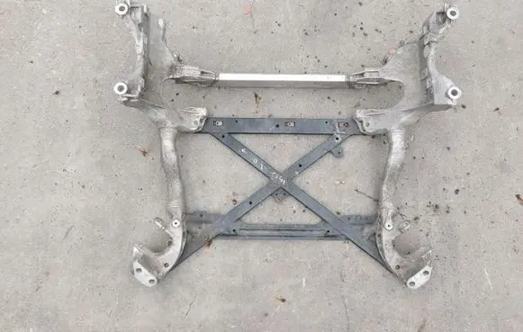 Audi A4 S4 B8 8K Front subframe 8T0399315H
