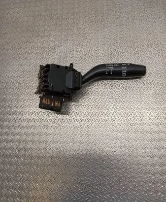 Mazda 323 F Wiper control stalk 17B122
