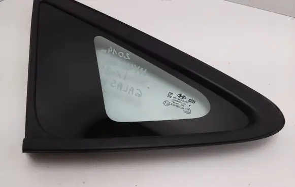 Hyundai ix35 Rear side window 43R000381 878102S000