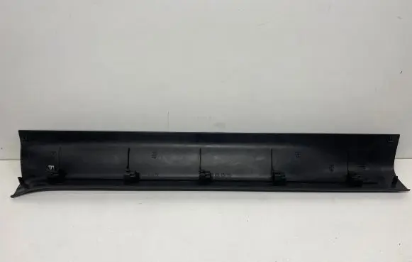 Chevrolet Camaro Front sill trim cover 92232887