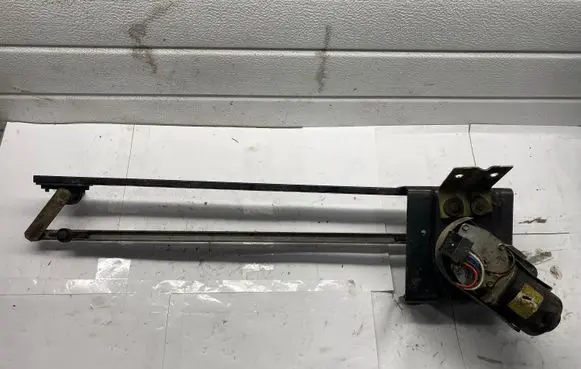 Fiat Ulysse Front wiper linkage and motor