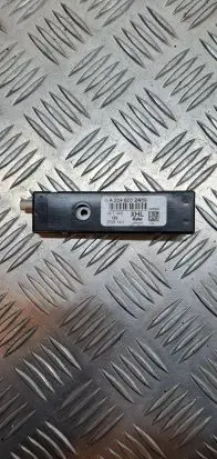 Antenna control unit