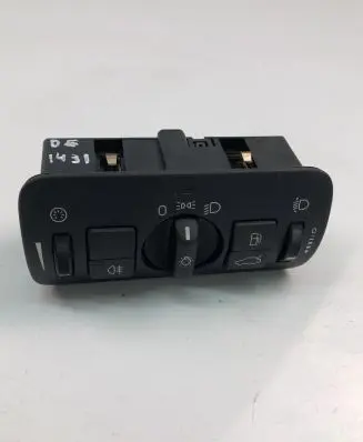 Volvo V70 Light switch 30739413