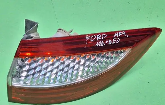 Ford Mondeo MK IV Rear/tail lights 7S7113404B