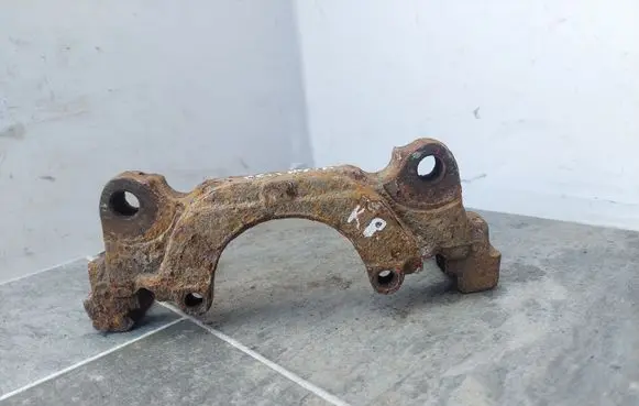 Skoda Octavia Mk2 (1Z) Front Brake Caliper Pad/Carrier 