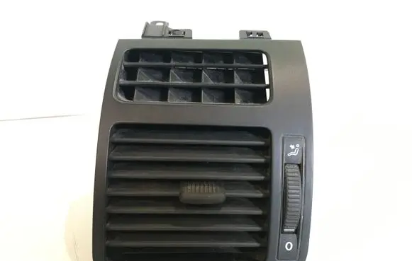 Volkswagen Touran I Dashboard side air vent grill/cover trim 1T0819703B