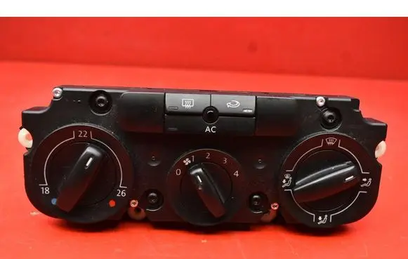 Volkswagen Golf V Climate control unit 