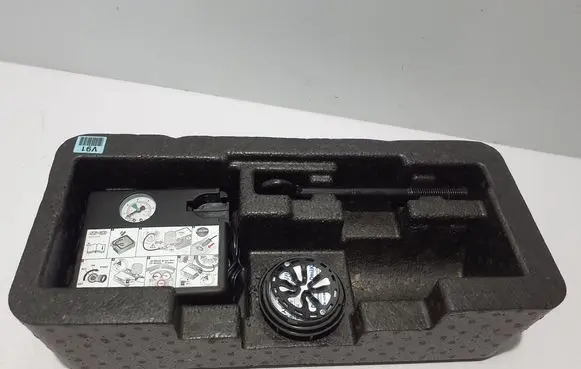 KIA Niro Tool set 09149AT900