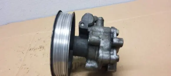 Audi A4 S4 B6 8E 8H Power steering pump 06B145255 8E0143553