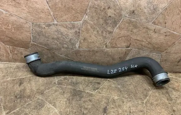 Mercedes-Benz SLK R172 Engine coolant pipe/hose A1725010182