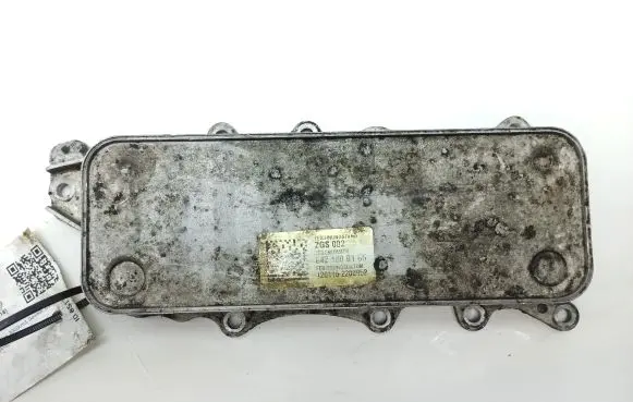 Mercedes-Benz Sprinter W906 Engine oil radiator 6421800165 1201152200952
