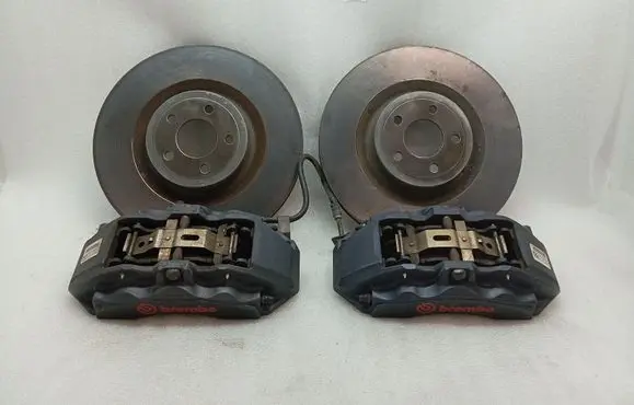Ford Mustang VI Front brake caliper FR3Z2B121C