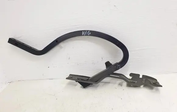 Lexus IS 220D-250-350 Tailgate/trunk/boot hinge