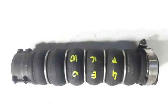 Audi A8 S8 D3 4E Intercooler hose/pipe 4E0145709A