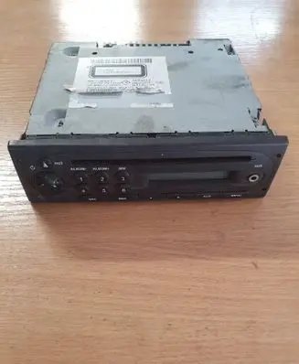 Renault Master III Radio/CD/DVD/GPS head unit 281112231R E1034709