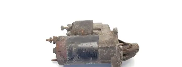 Volkswagen PASSAT B5 Starter motor 058911023 0001107068