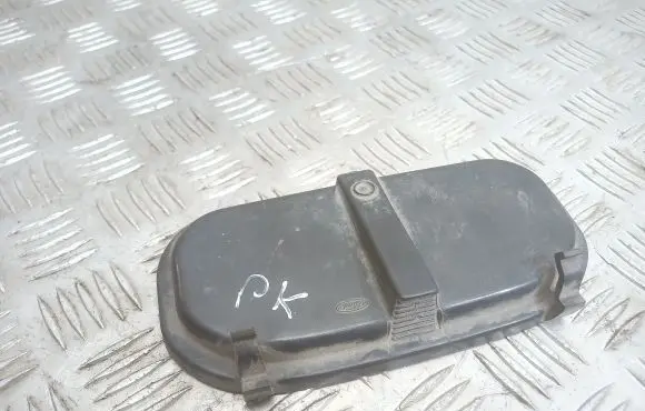 Ford Mondeo MK I Headlight/headlamp dust cover 35380749