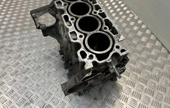Ford Focus Engine block 9683251610