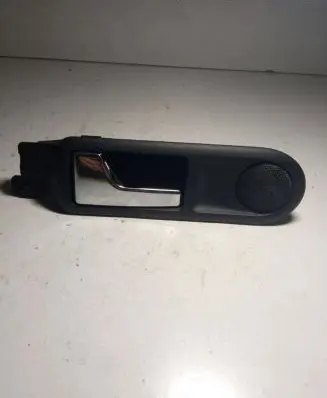 Volkswagen Golf IV Rear door interior handle 3B0839113