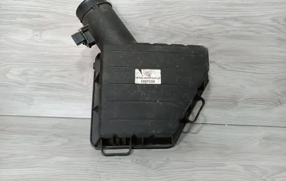Chevrolet Camaro Air filter box cover 72140537