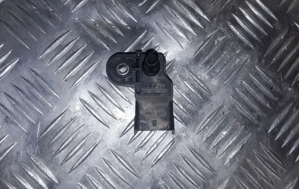 Honda CR-V Air pressure sensor 0281002680