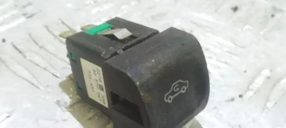 Opel Vectra B Air conditioning (A/C) switch 90508567 2278338