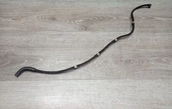 Volvo S80 Fuel return line/hose 