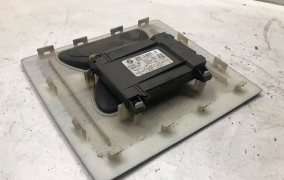 BMW 5 E60 E61 Alarm control unit/module 28090826